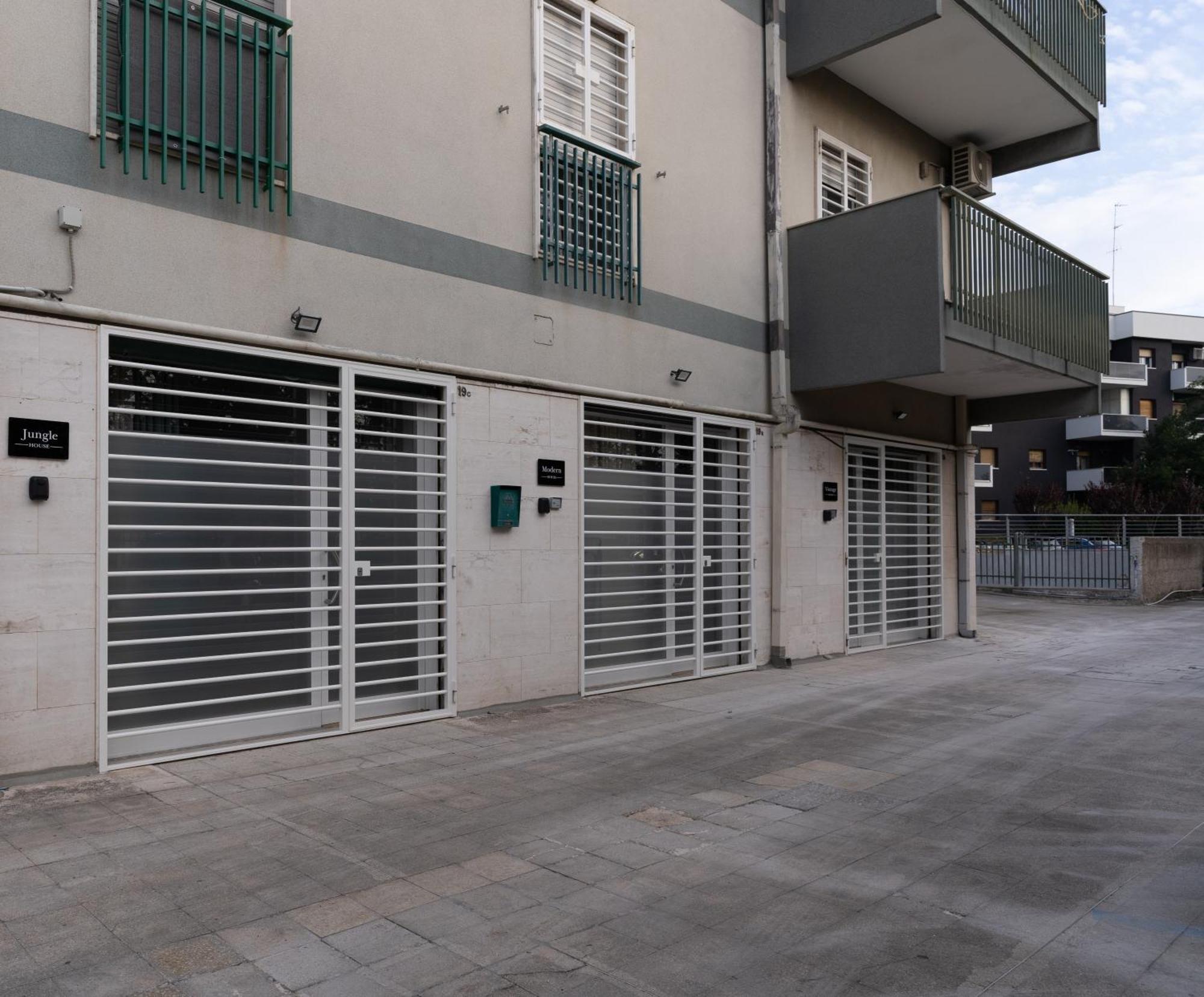 Quartierino Houses Бари Экстерьер фото